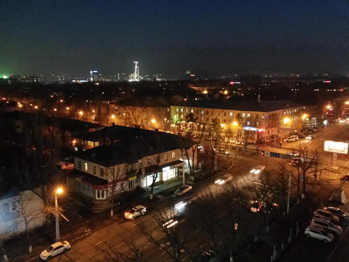 "Картина Горных Вершин" Квартира- "Mountain View" Apartment Almaty Esterno foto