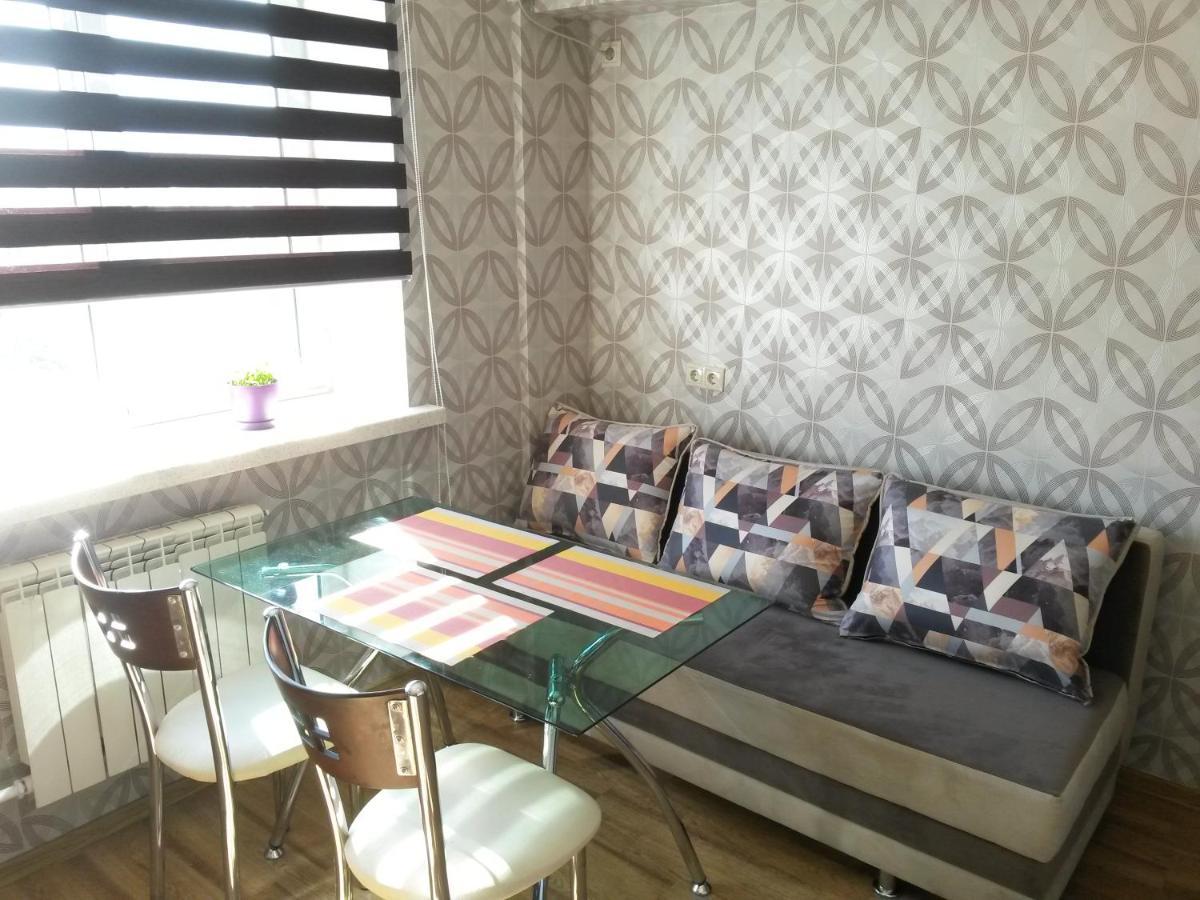 "Картина Горных Вершин" Квартира- "Mountain View" Apartment Almaty Esterno foto