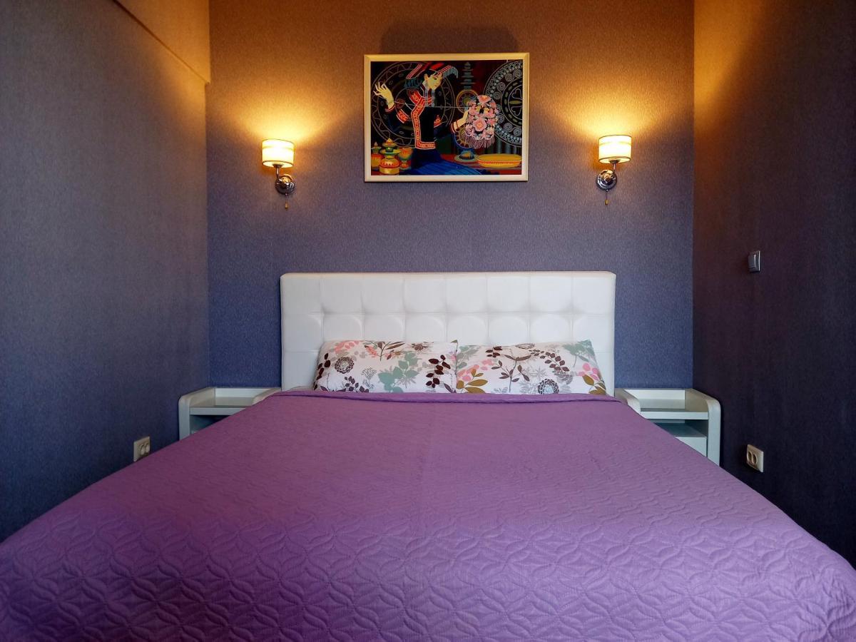 "Картина Горных Вершин" Квартира- "Mountain View" Apartment Almaty Esterno foto