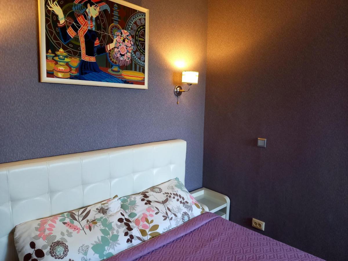 "Картина Горных Вершин" Квартира- "Mountain View" Apartment Almaty Esterno foto